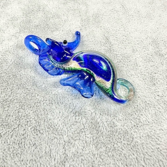 Blue Sea Horse Art Glass Hand Blown Lamp Work Pendant - Picture 3 of 5